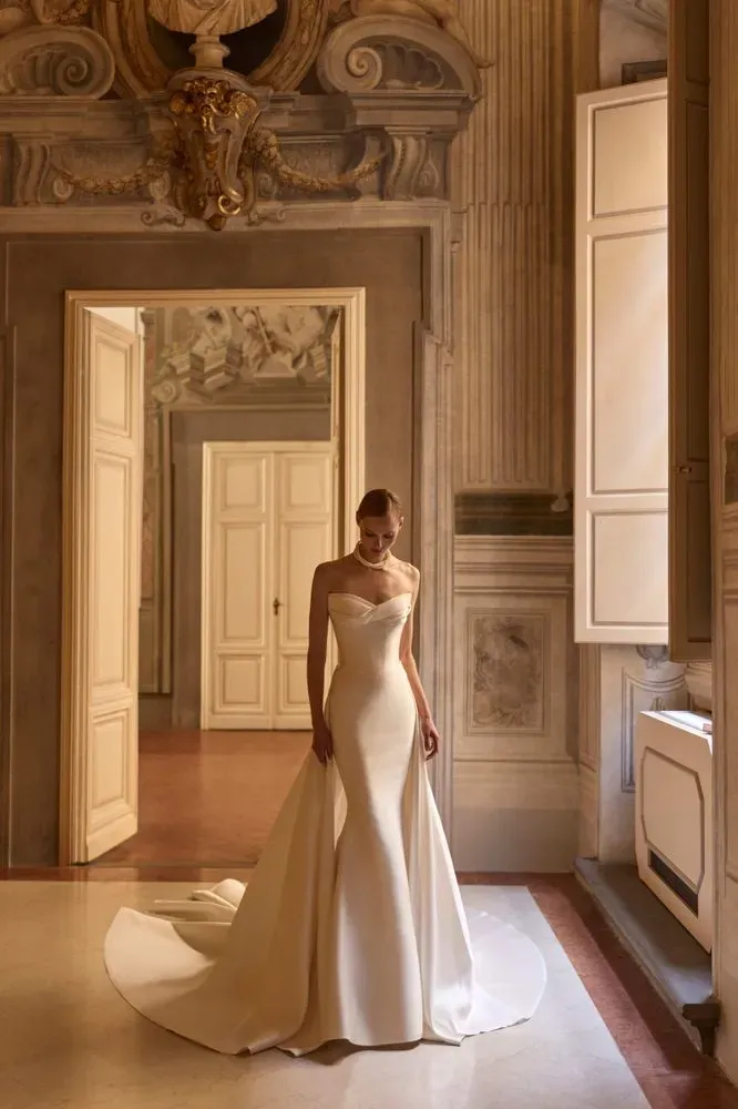 Elanith Dresses