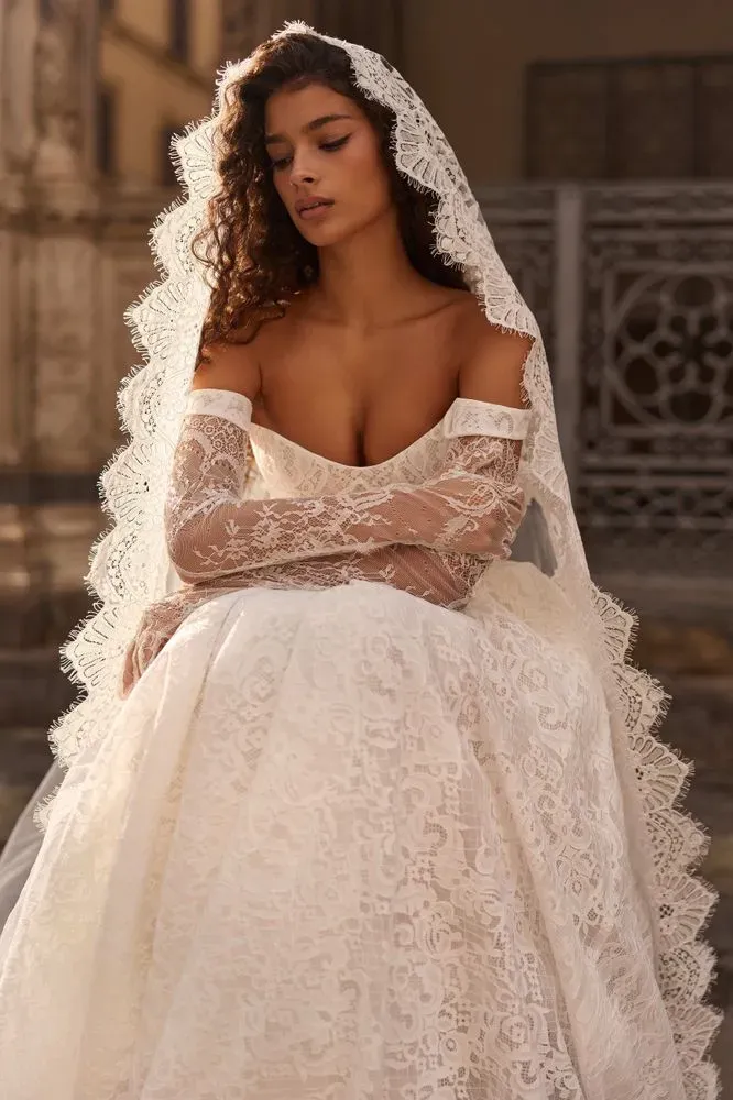 Elismera Dresses