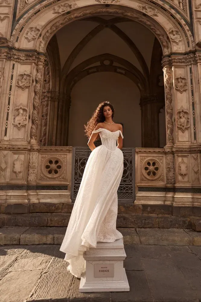 Elismera Dresses