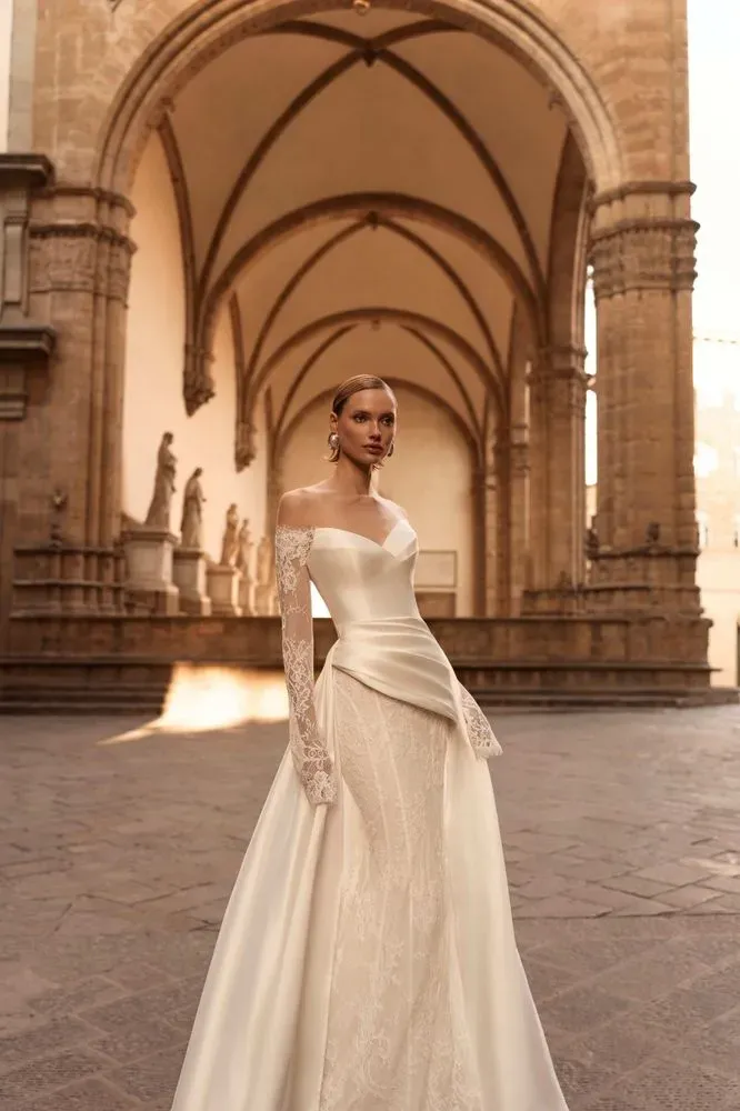 Virelda Dresses