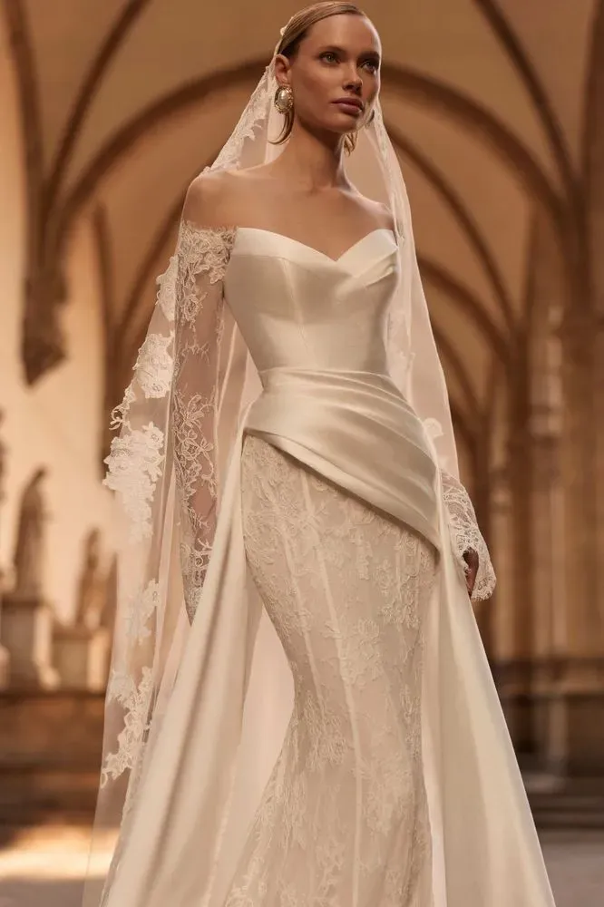 Virelda Dresses