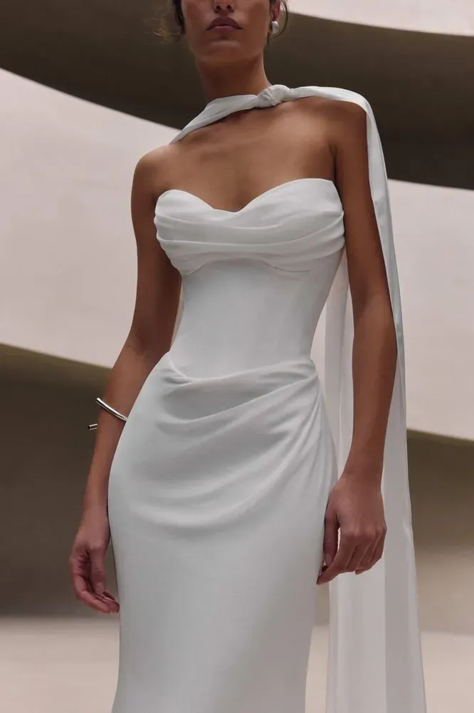 Charelle Sukienki