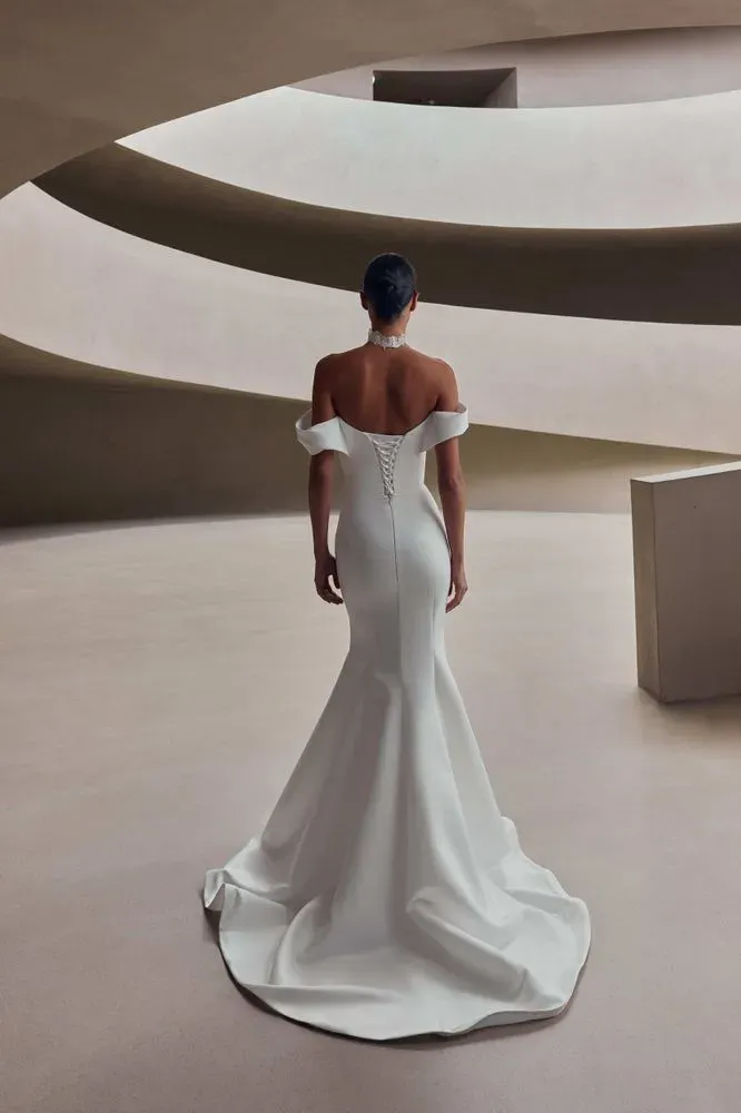 Elarinne Dresses