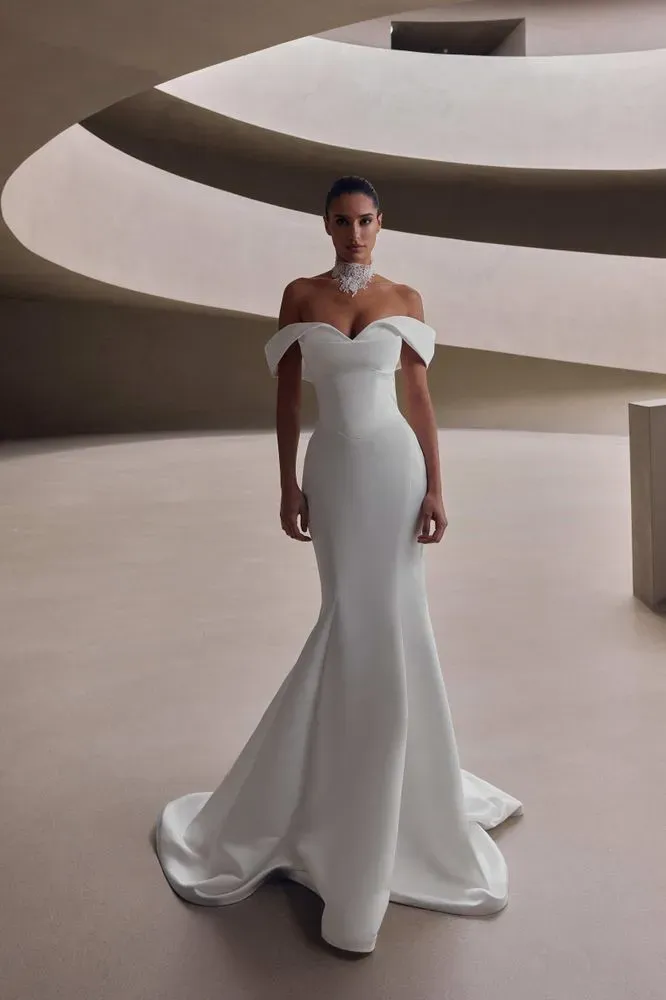 Elarinne Dresses