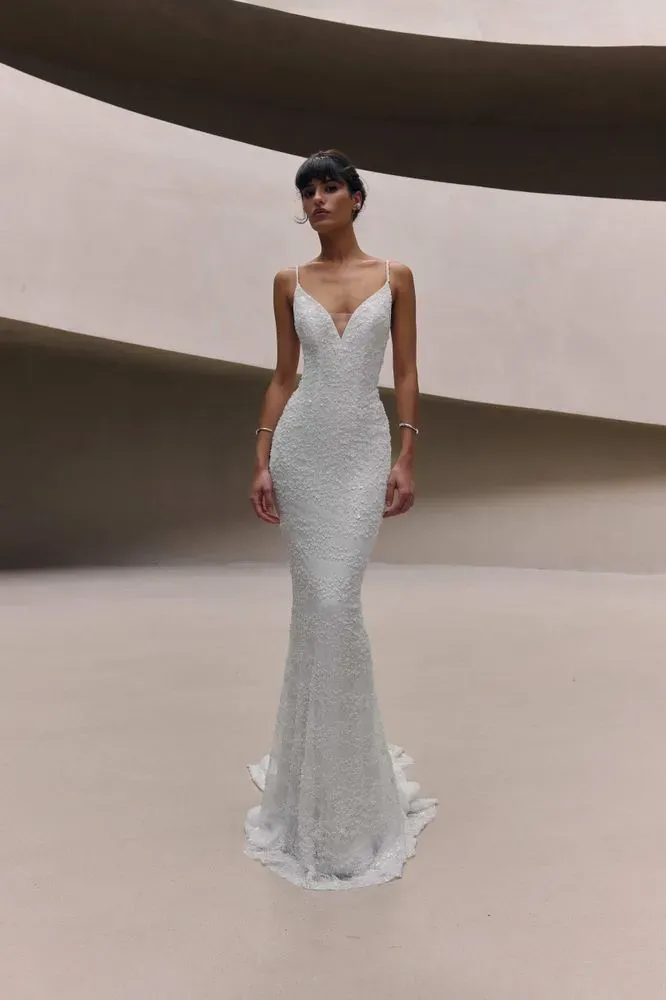 Elthera Dresses