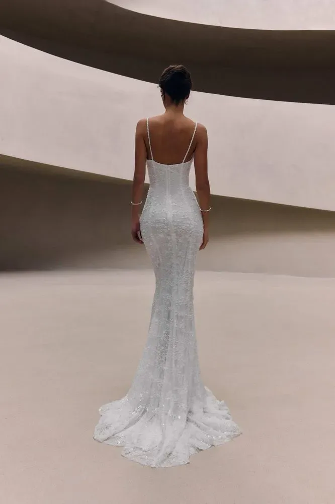 Elthera Dresses