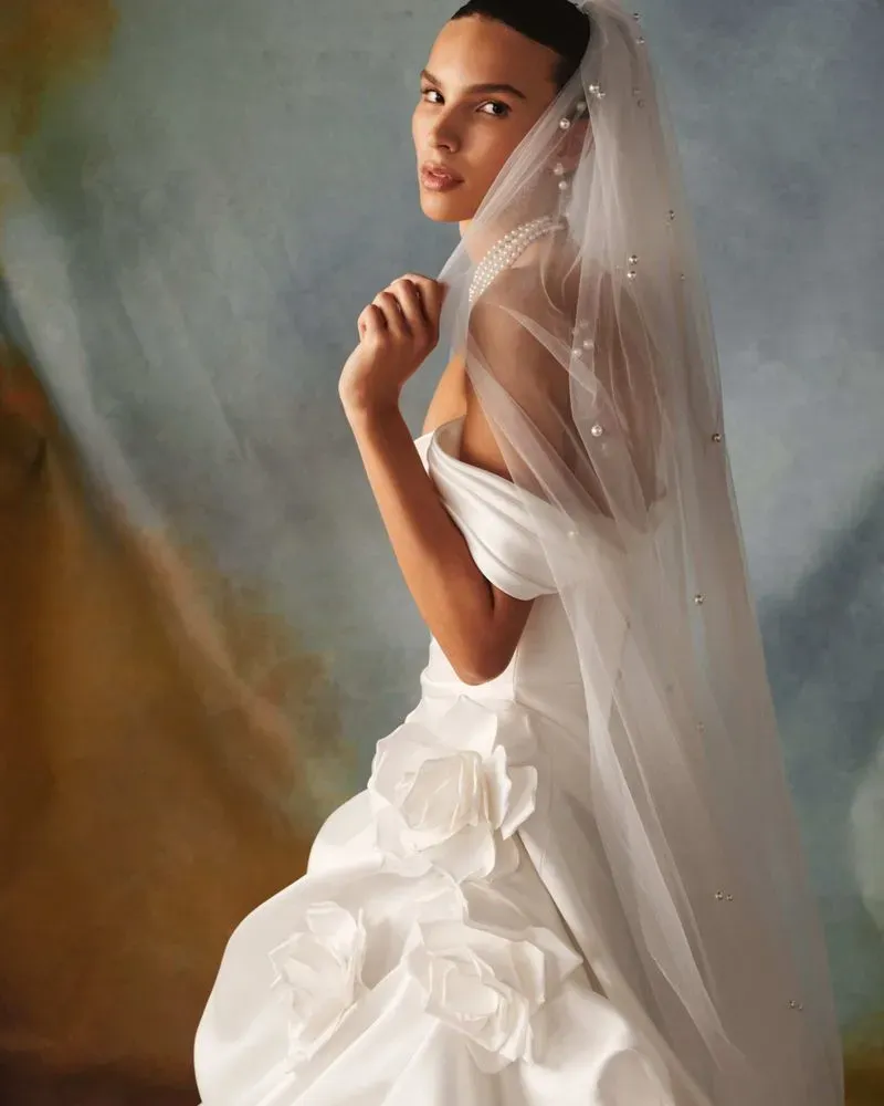 Thessara veil Accessories