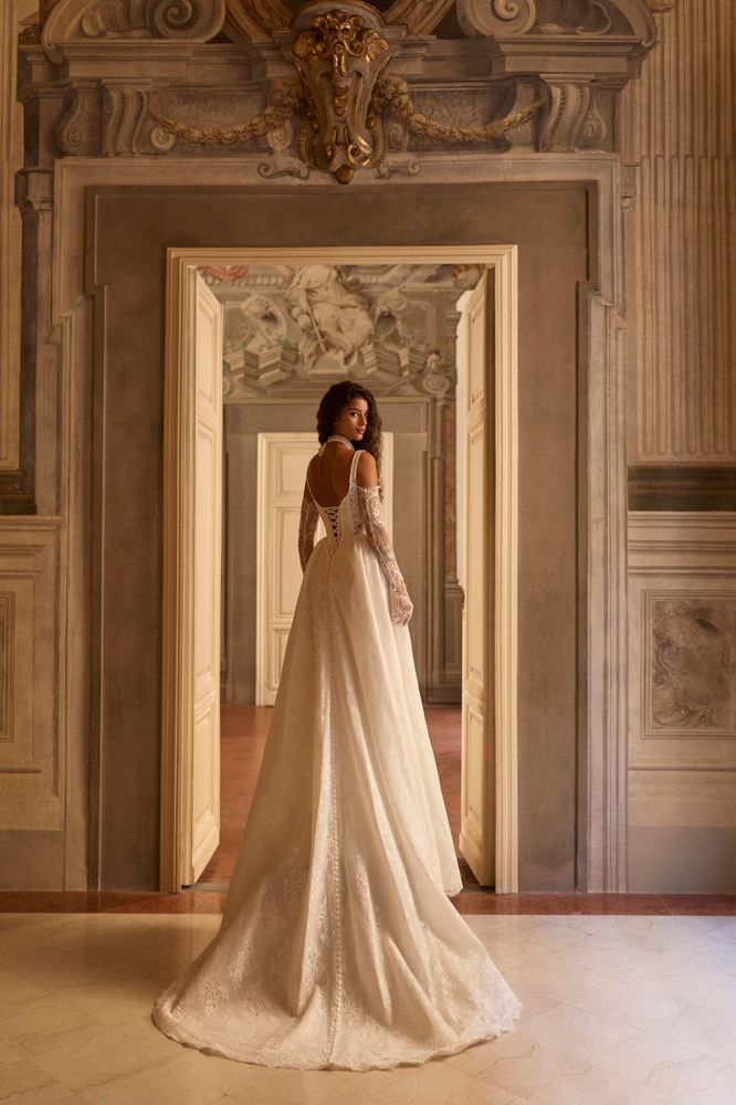 Arlisse Dresses