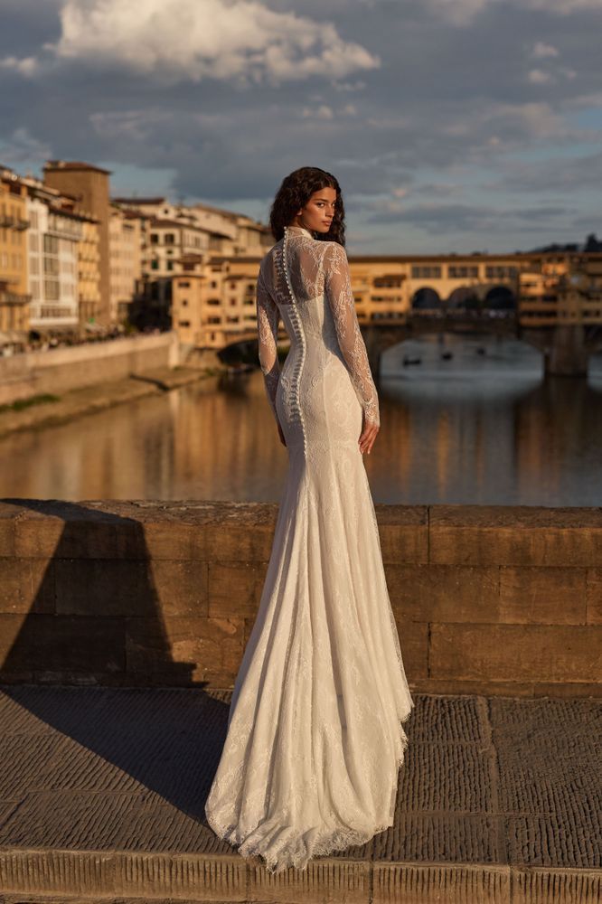 Caravellia Dresses