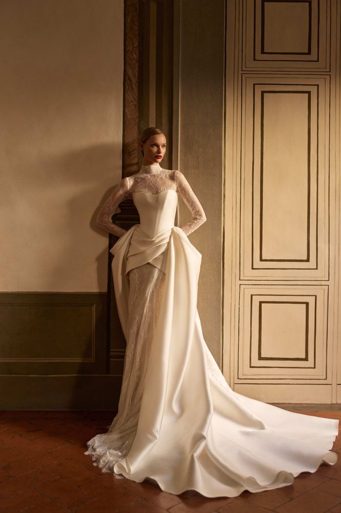 Caravellia Dresses