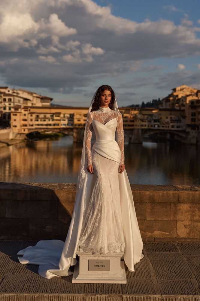 Caravellia Dresses