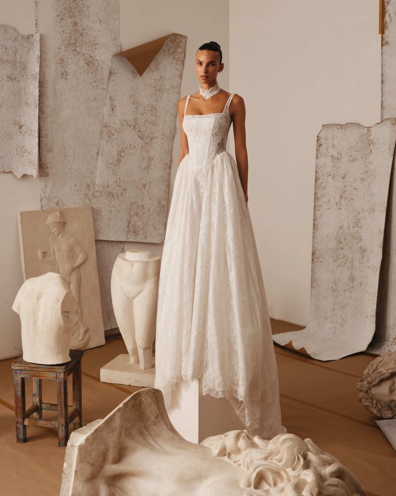 Arlisse Dresses
