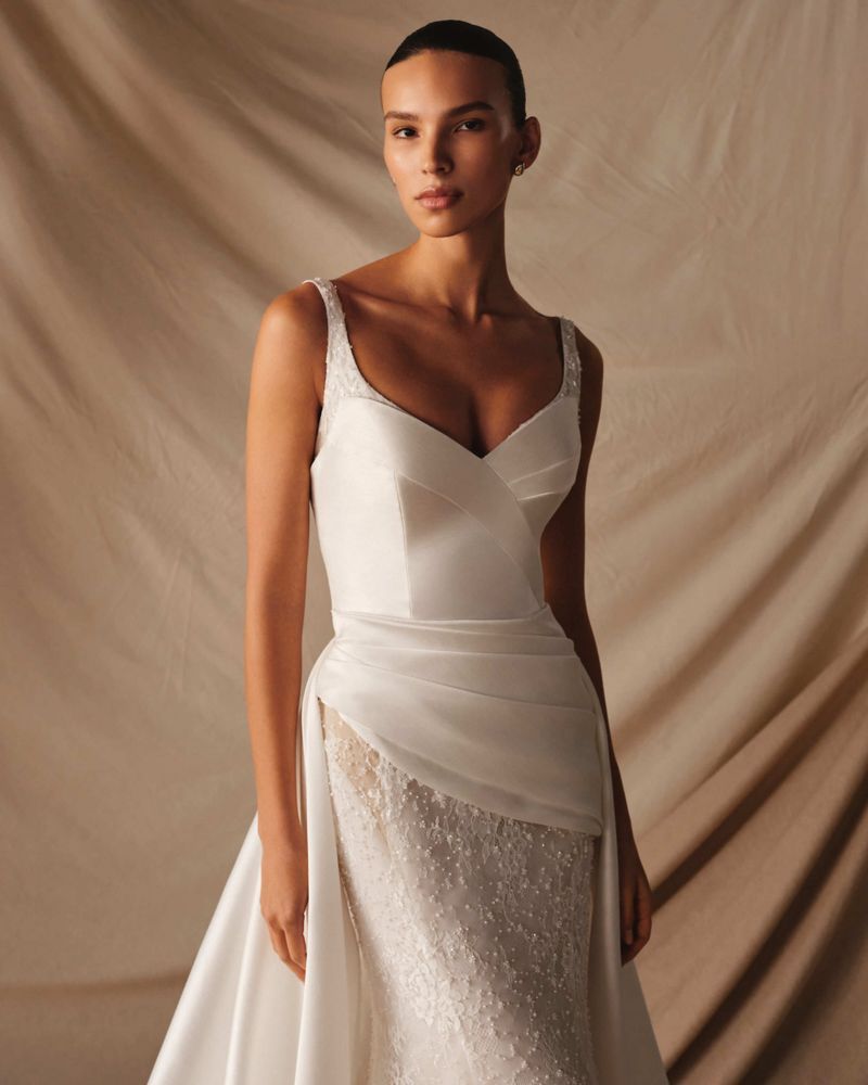 Ayelora cover dress Accessories