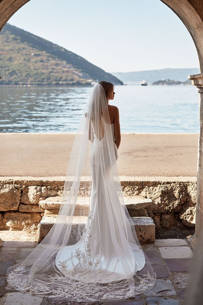 Veil Guiseppa Accessories