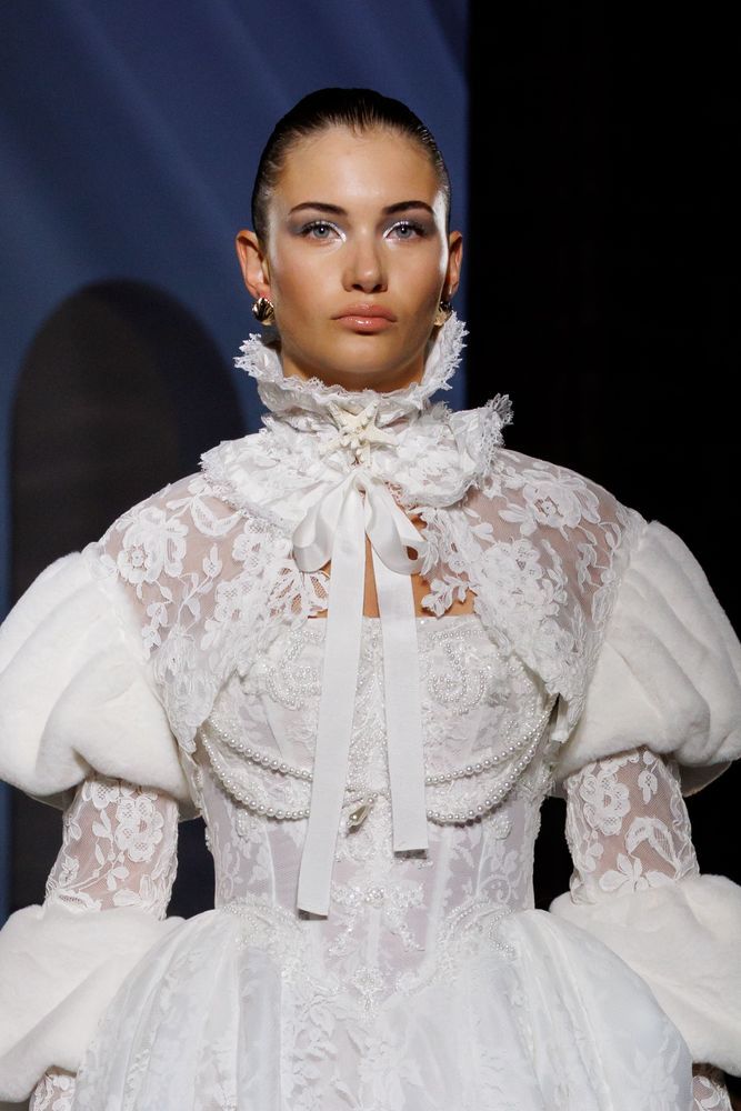 Naevira bolero  Accesorios