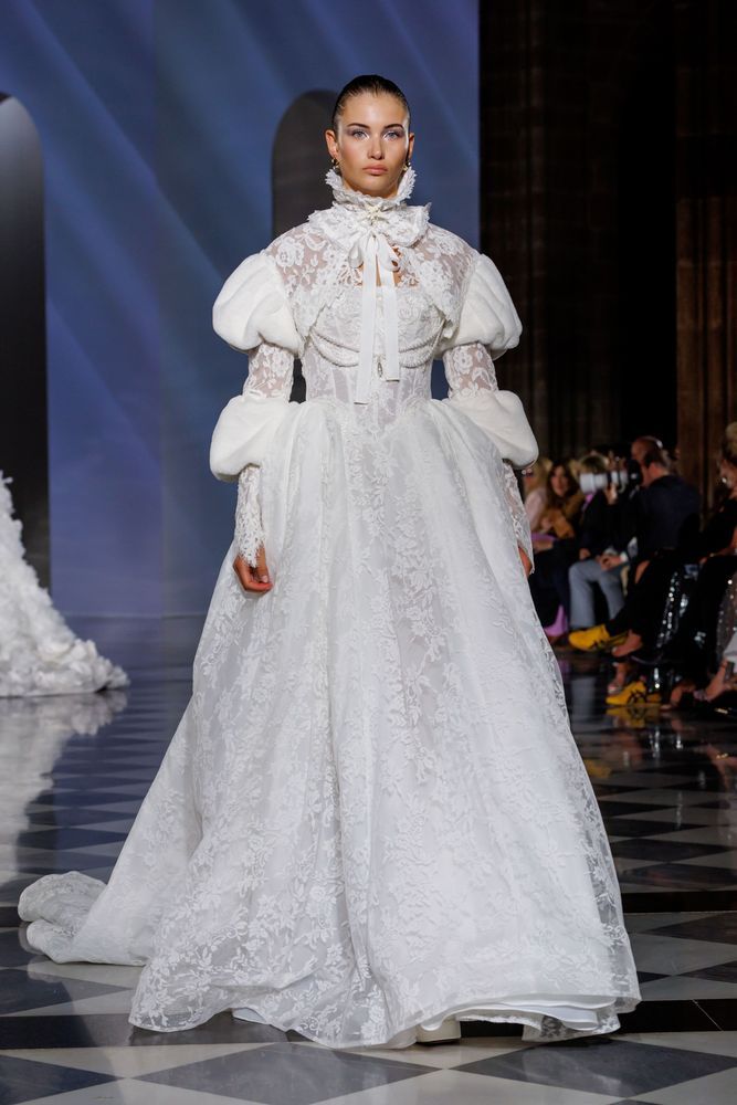 Naevira bolero  Accesorios