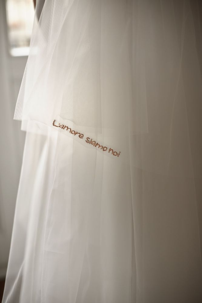 Tulle veil with blusher with pink beading - L'amore siamo noi Akcesoria