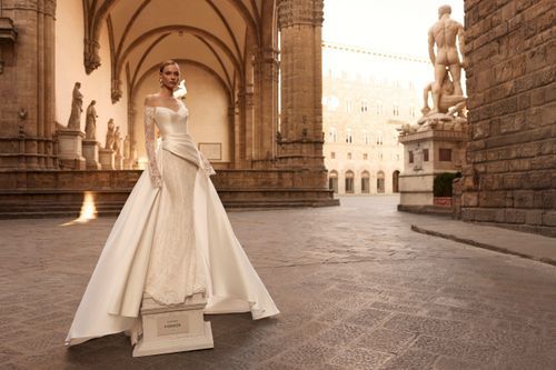 J&J designs Bridal