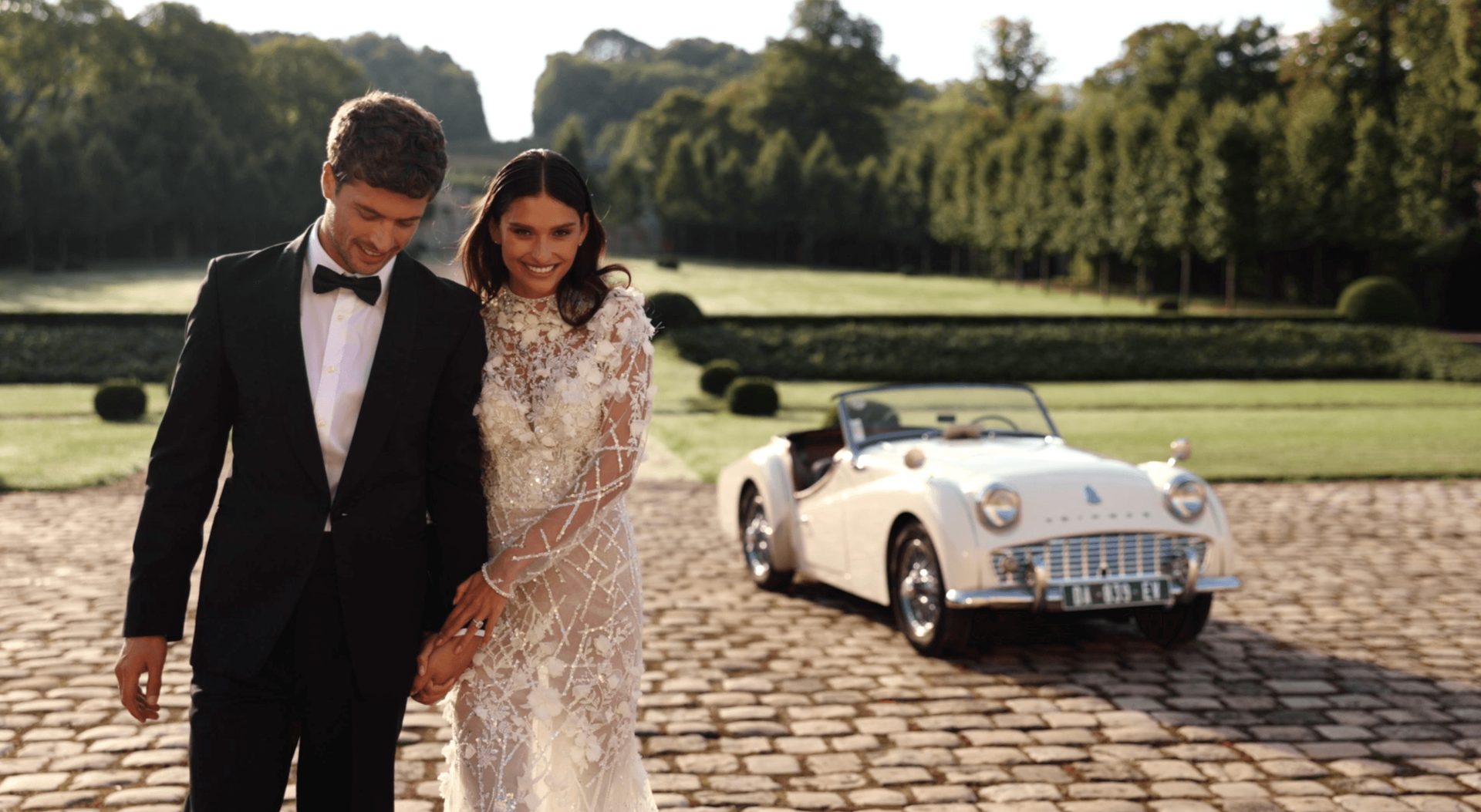 Mastering the art of serene wedding planning