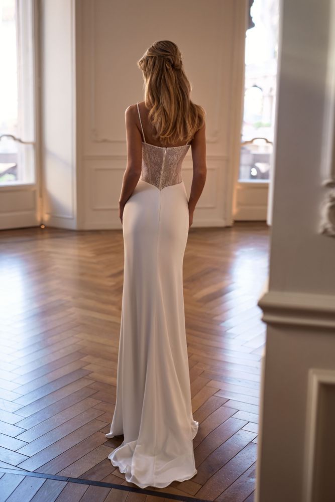 Vesloria Dresses
