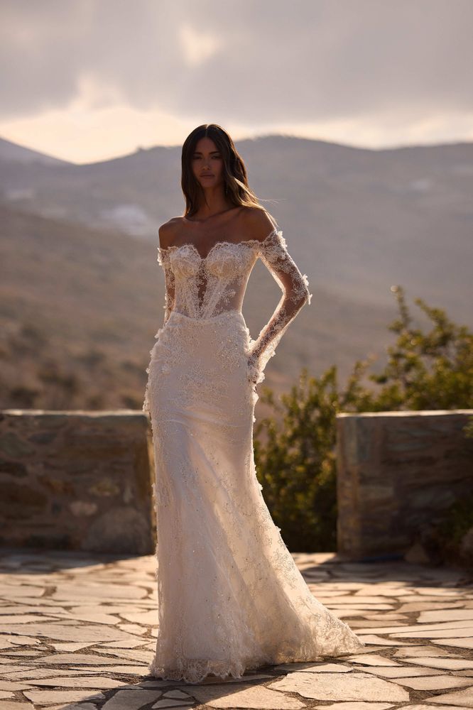 Vespera Dresses