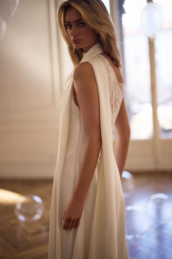 Salmaris Dresses