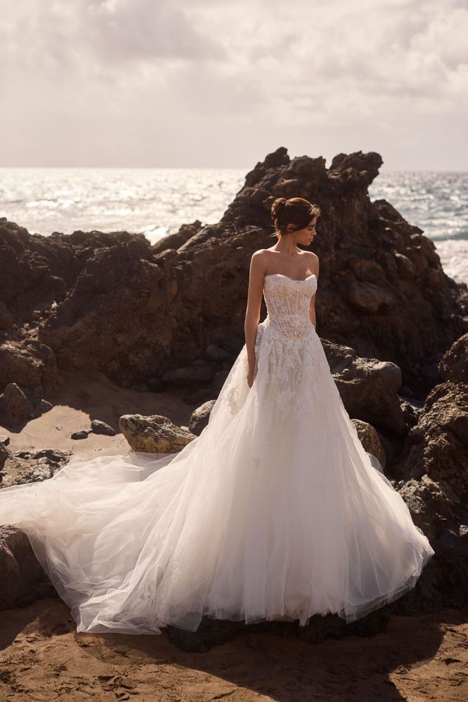 Evalisse Dresses