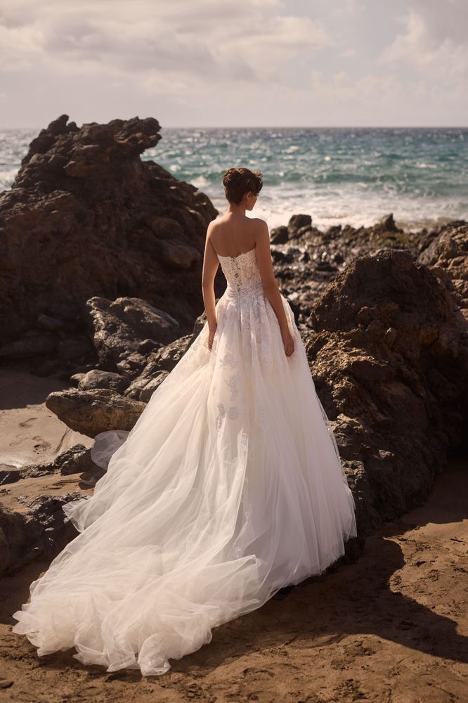Evalisse Dresses