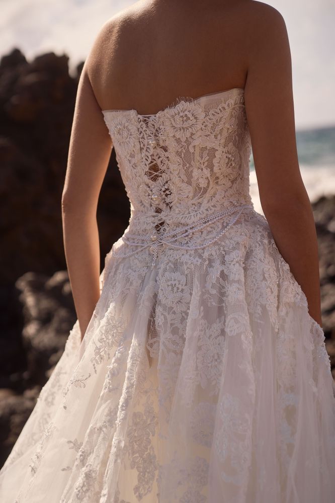 Evalisse Dresses