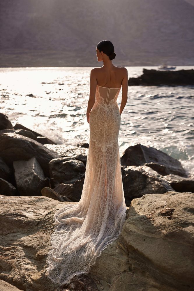 Esmera Dresses