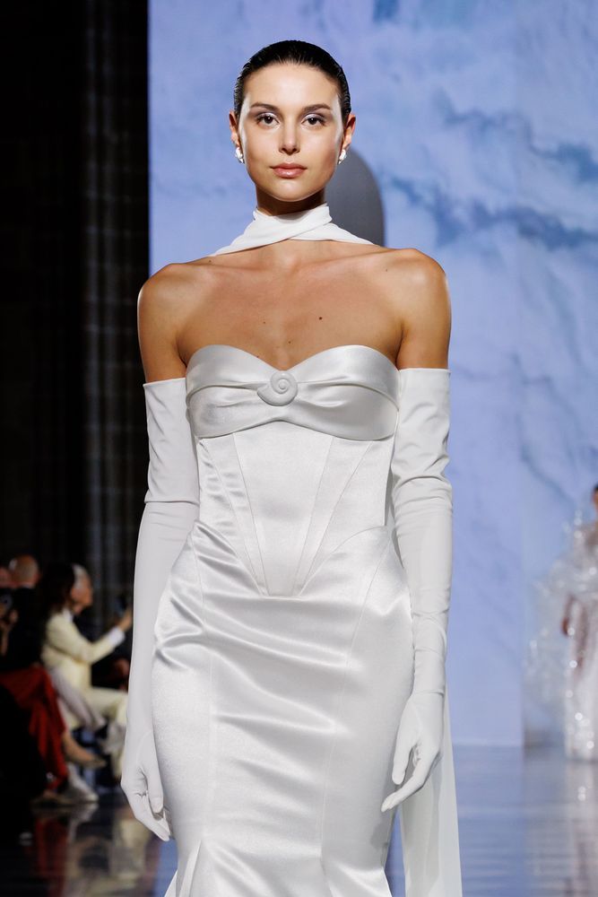 Avaris Dresses