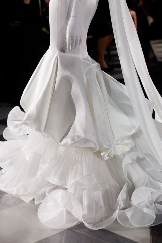 Avaris Dresses